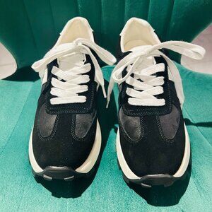 Tallure (Auro) - 3.2" (8 cm) Boost x 1. High Heel Sneakers.  Size 7.  BRAND NEW